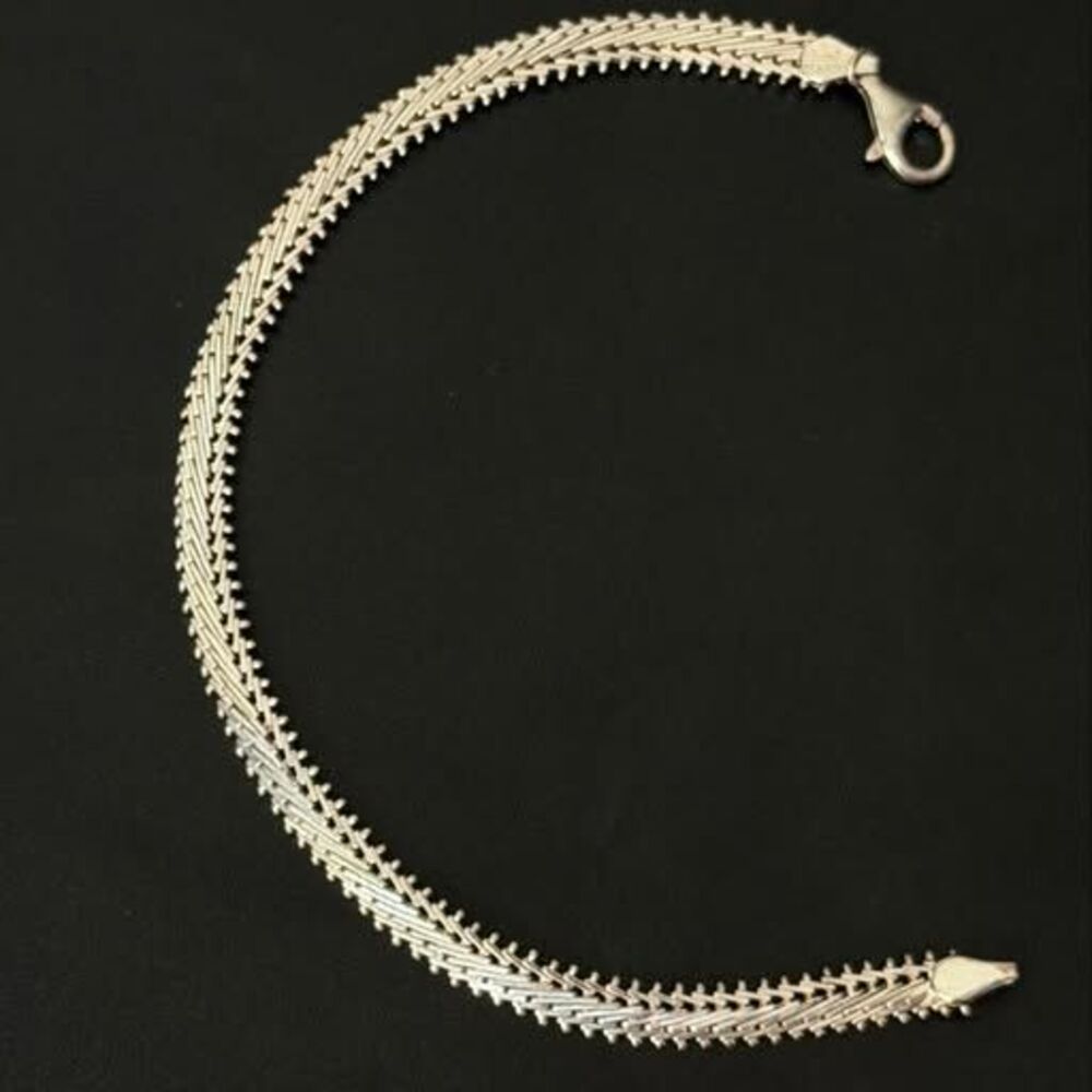 Vintage Mexican Sterling Silver Chevron Bracelet 7.3” | Delicate Fishbone Design
